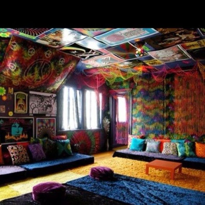 How to decorate your room like a hippie